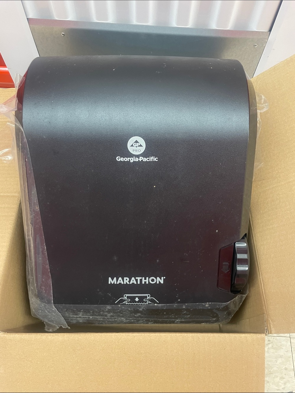 New Georgia pacific paper towel dispenser